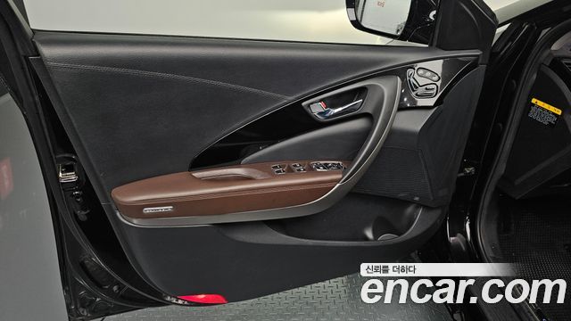 Hyundai Grandeur 2015 — photo 14