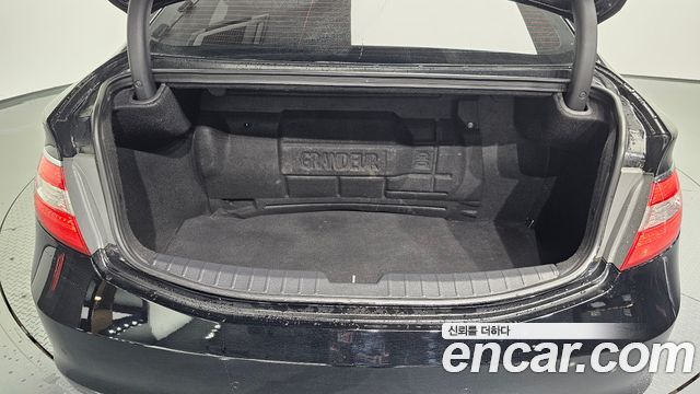 Hyundai Grandeur 2015 — photo 27