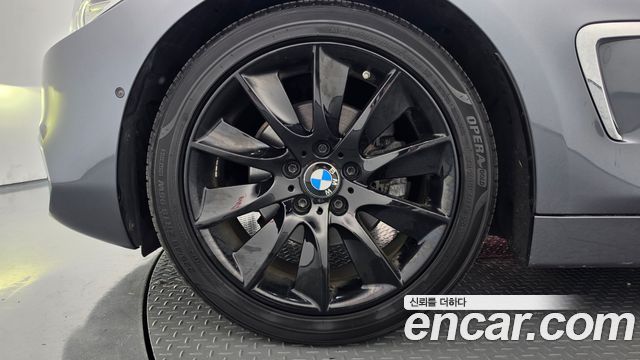BMW 4-Series 2020 — photo 5