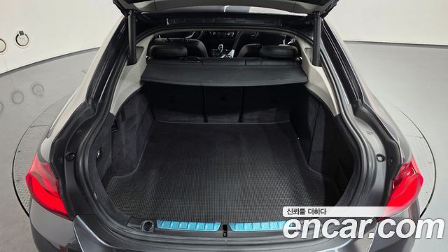 BMW 4-Series 2020 — photo 22