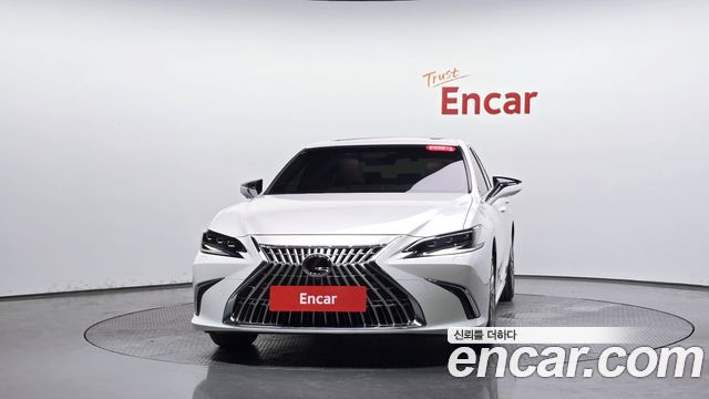 Lexus ES 2026 — photo 3