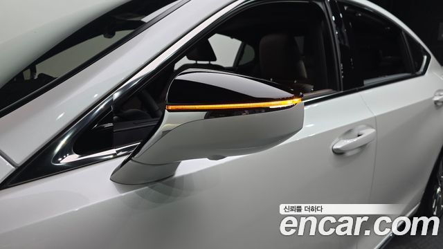 Lexus ES 2026 — photo 31