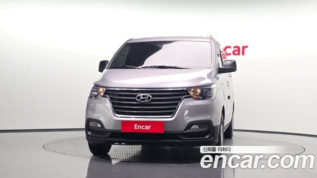 Hyundai Starex 2019 — photo 3