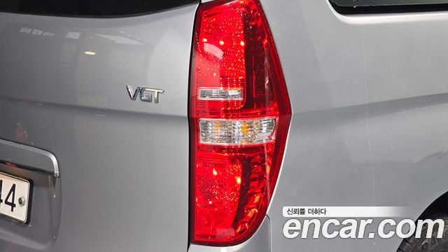 Hyundai Starex 2019 — photo 9