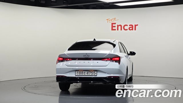Hyundai AVANTE 2021 — photo 4