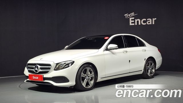 Mercedes-Benz E-Class 2017 — photo 1