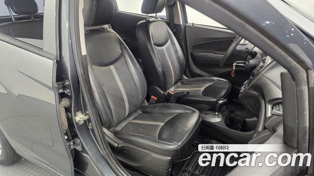 Chevrolet Korea Spark 2019 — photo 12