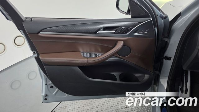 BMW X4 2023 — photo 14