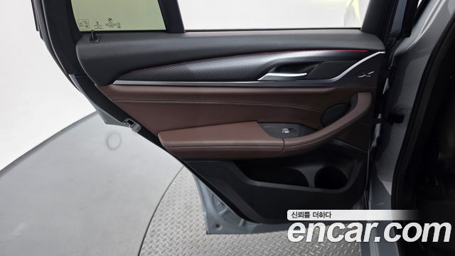 BMW X4 2023 — photo 15