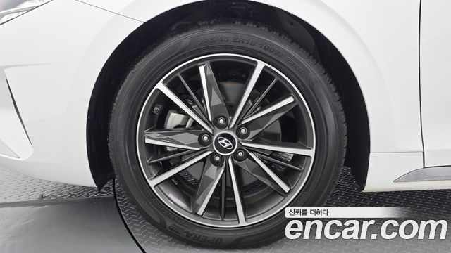 Hyundai Grandeur 2022 — photo 5