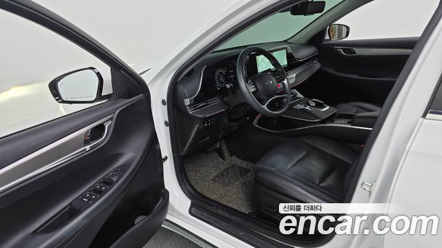 Hyundai Grandeur 2022 — photo 13