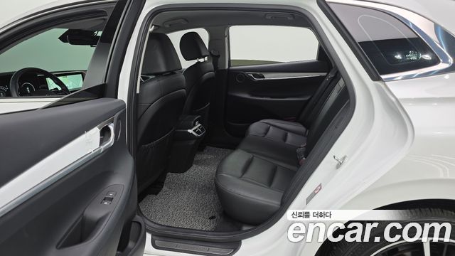 Hyundai Grandeur 2022 — photo 17
