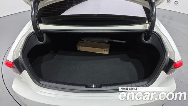 Hyundai Grandeur 2022 — photo 22