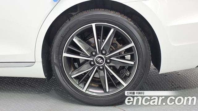 Hyundai Grandeur 2022 — photo 7