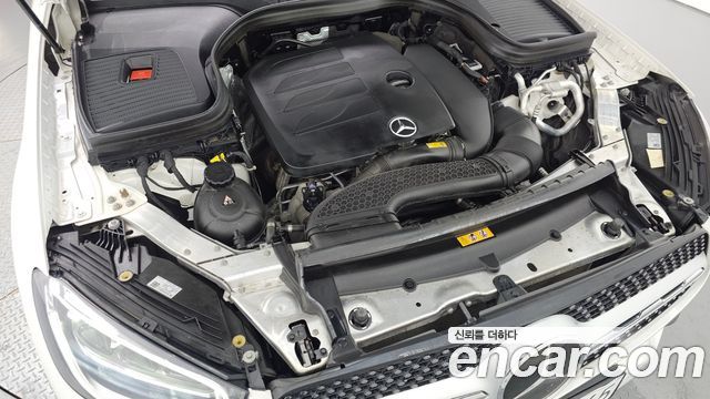 Mercedes-Benz GLC-Class 2022 — photo 6