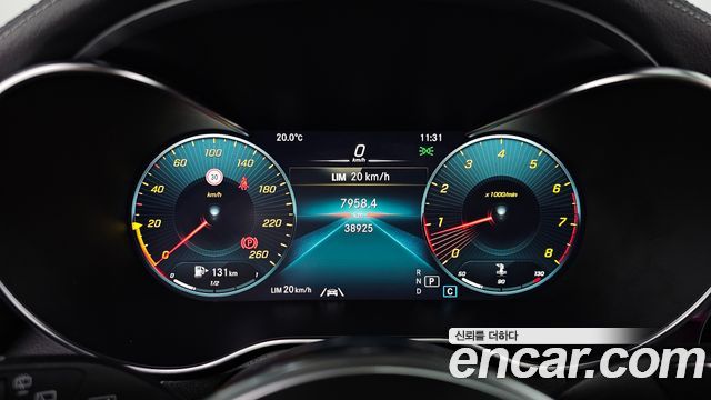 Mercedes-Benz GLC-Class 2022 — photo 11