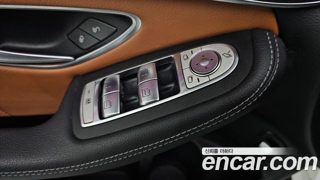 Mercedes-Benz GLC-Class 2022 — photo 26