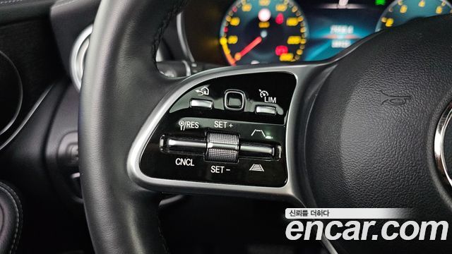 Mercedes-Benz GLC-Class 2022 — photo 30
