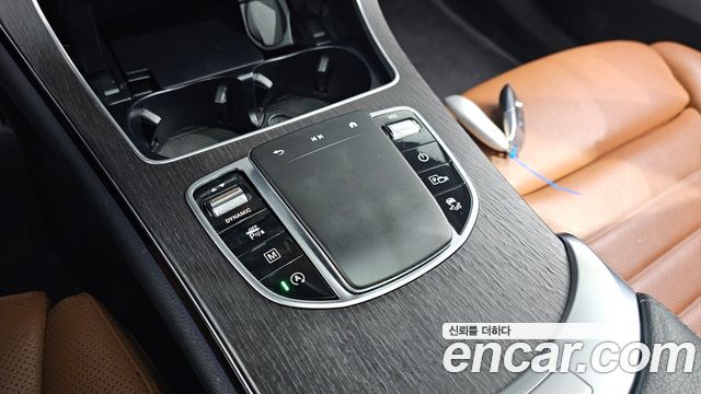 Mercedes-Benz GLC-Class 2022 — photo 31