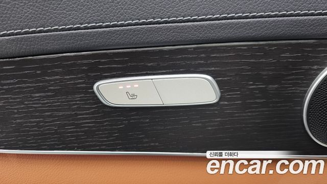 Mercedes-Benz GLC-Class 2022 — photo 33