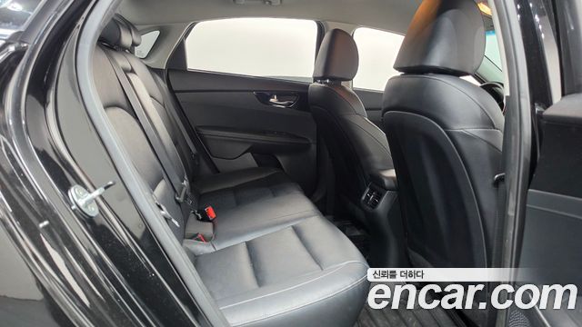 Kia K3 2019 — photo 12