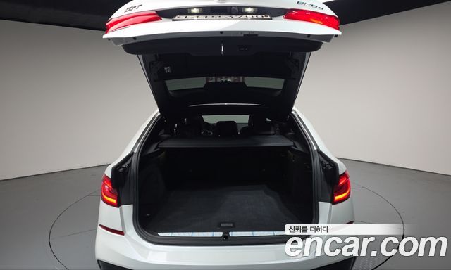 BMW Gran Turismo 2019 — photo 26