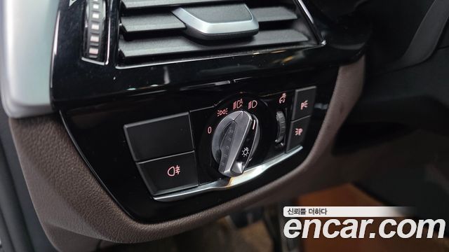 BMW Gran Turismo 2019 — photo 28