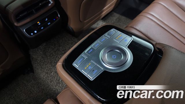 Genesis G80 2021 — photo 23