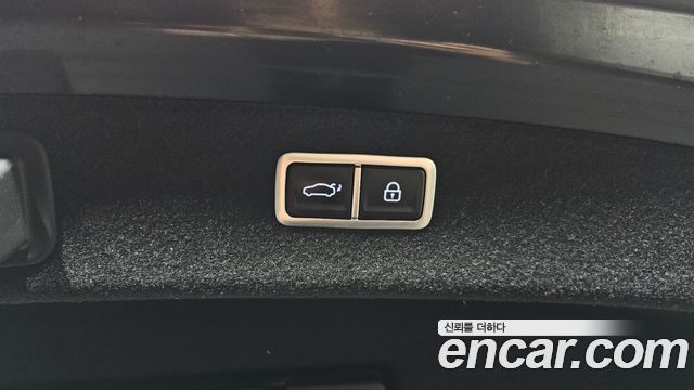 Genesis G80 2021 — photo 32