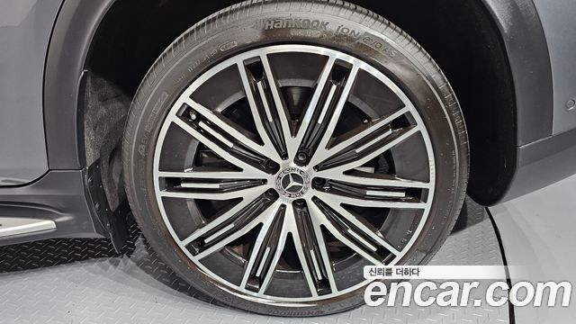 Mercedes-Benz EQE 2023 — photo 7