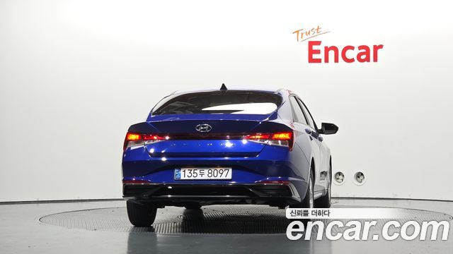 Hyundai AVANTE 2021 — photo 4