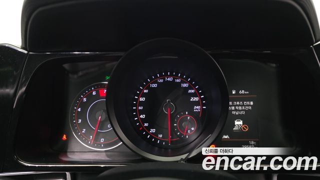 Hyundai AVANTE 2021 — photo 11