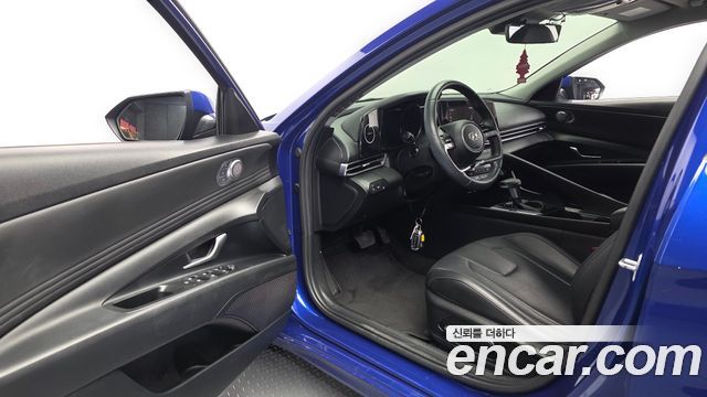 Hyundai AVANTE 2021 — photo 13