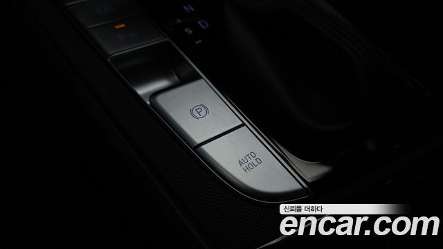 Hyundai AVANTE 2021 — photo 26