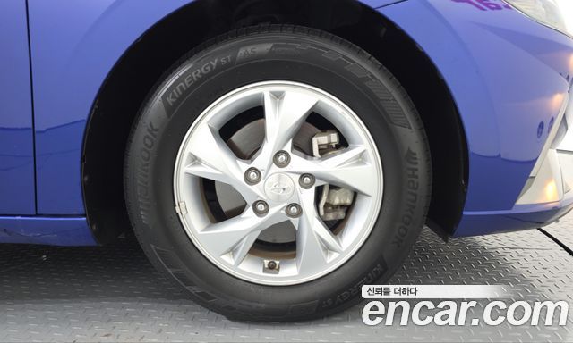 Hyundai AVANTE 2021 — photo 7