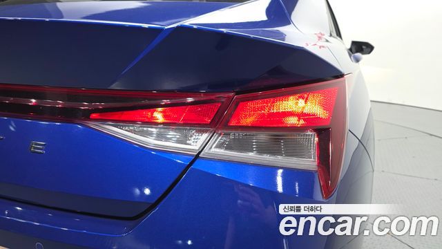 Hyundai AVANTE 2021 — photo 9