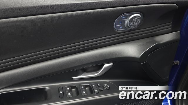 Hyundai AVANTE 2021 — photo 29