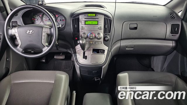 Hyundai Starex 2015 — photo 7