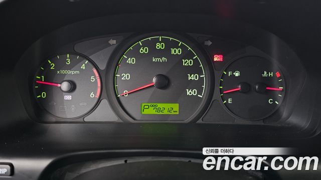 Hyundai Starex 2015 — photo 8