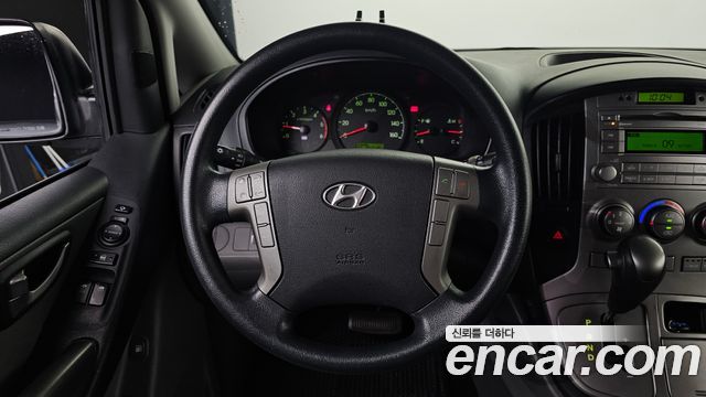 Hyundai Starex 2015 — photo 14