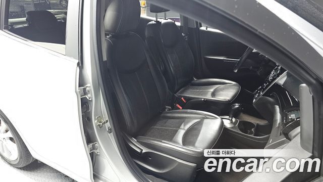 Chevrolet Korea Spark 2017 — photo 16