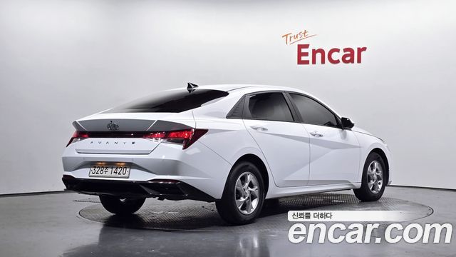 Hyundai AVANTE 2021 — photo 2