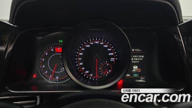 Hyundai AVANTE 2021 — photo 11
