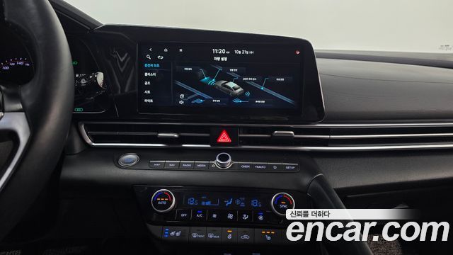 Hyundai AVANTE 2021 — photo 21