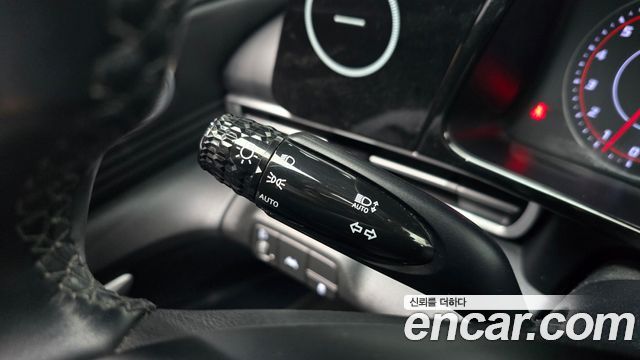 Hyundai AVANTE 2021 — photo 27