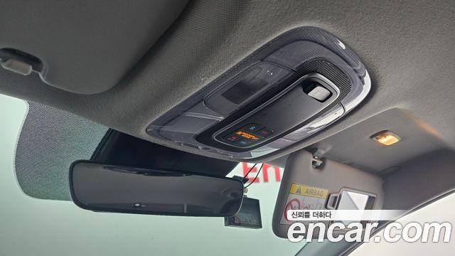 Hyundai AVANTE 2021 — photo 30