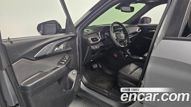 Chevrolet Korea Trailblazer 2022 — photo 13