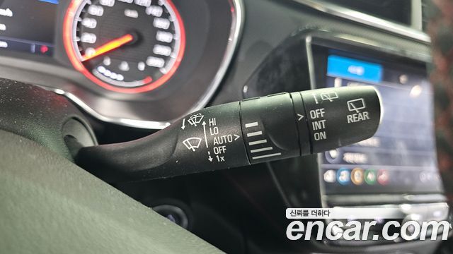 Chevrolet Korea Trailblazer 2022 — photo 28