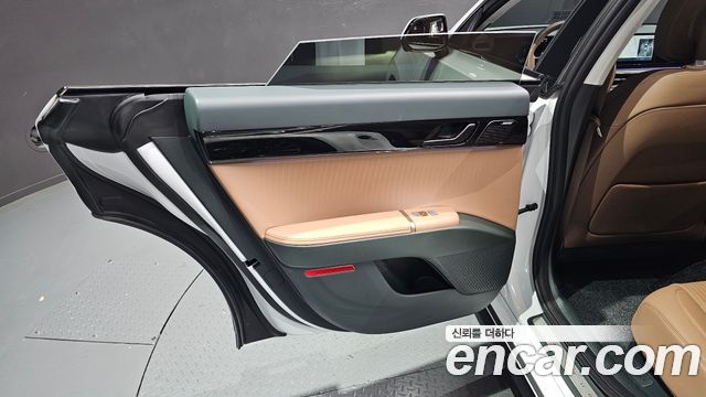 Hyundai Grandeur 2023 — photo 15