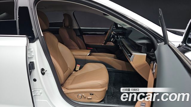 Hyundai Grandeur 2023 — photo 16